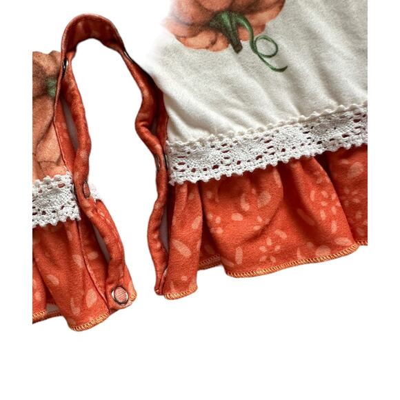 Babies 0-3 Months Long Sleeve Crew Neck Orange and Tan Pumpkin Ruffle Romper - Picture 13 of 14